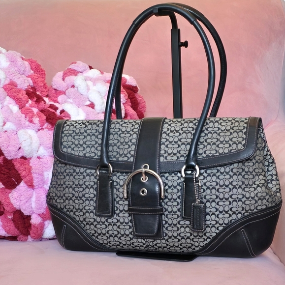 Coach 2004 Soho Signature Flap Satchel (6821) - Picture 1 of 6